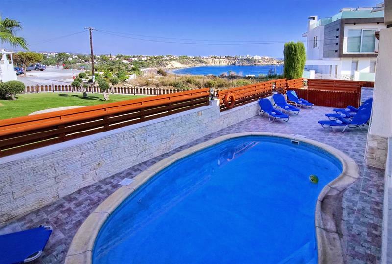 Chronas By Prestige Bookings Coral Bay Exterior photo